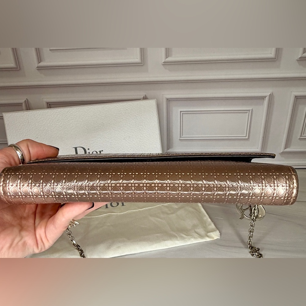 Christian Dior | Lady Dior Rose Gold Micro-Cannage | Full Inclusion - Picture 7 of 9